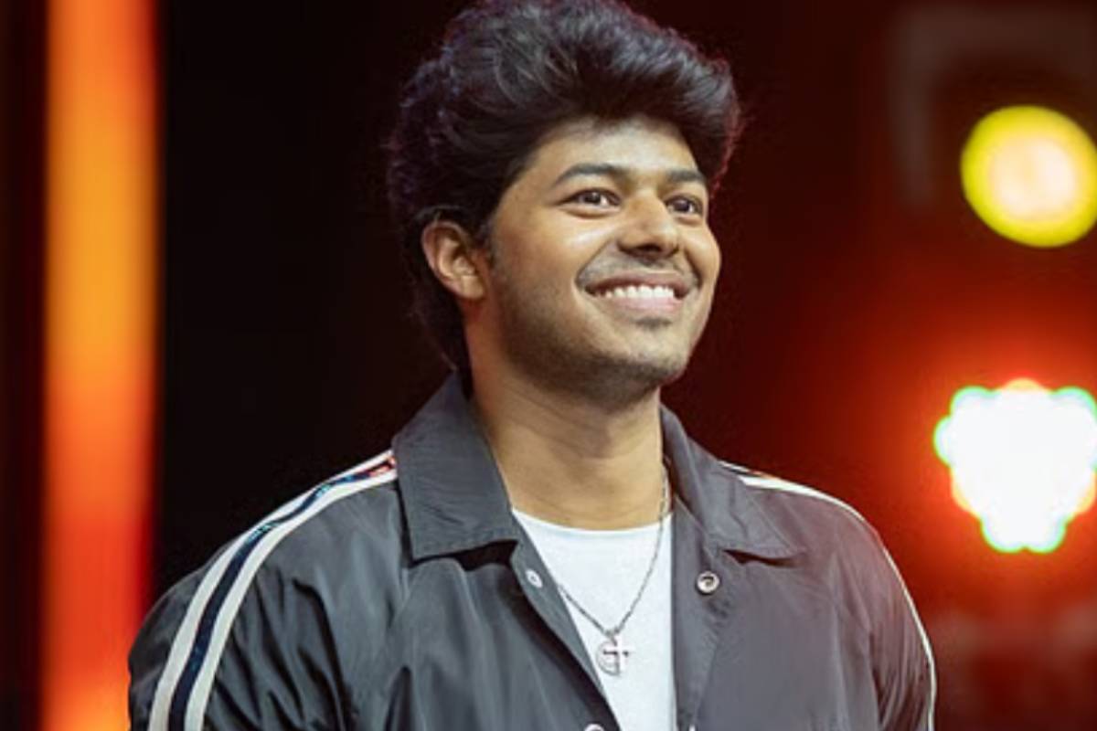 இயக்குனர் ஜேசன் சஞ்சய் புதிய அவதாரம்: முன்னணி நகை நிறுவனத்தின் பிராண்ட் அம்பாஸடராக ஒப்பந்தம்